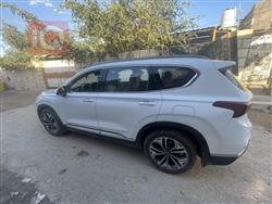 Hyundai Grand Santa Fe